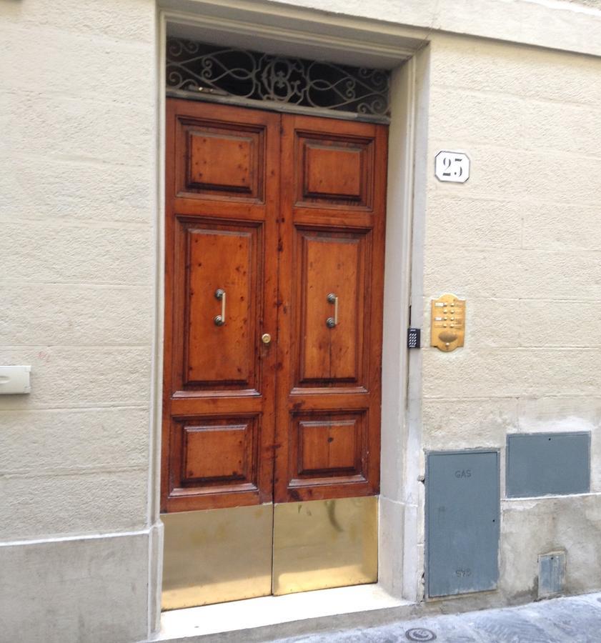 Modern Apartment Sant'Antonino فلورنس المظهر الخارجي الصورة